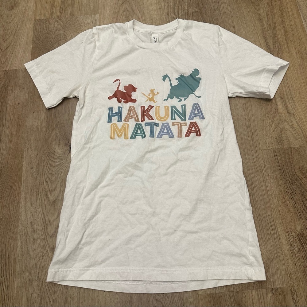 Hakuna Matata White Disney Tee size S